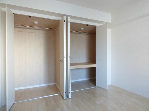 物件内観写真11　(クローゼット)