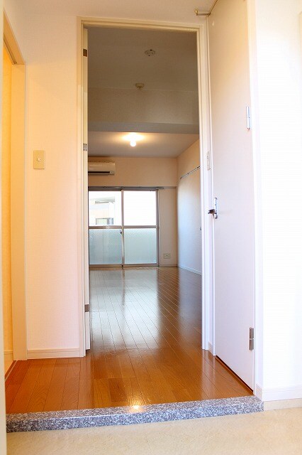 物件内観写真3　(※写真と異なる場合は現状優先。)