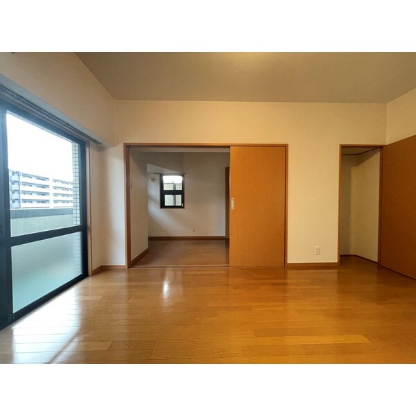 物件内観写真6　(リビング※同シリーズ参考写真※)