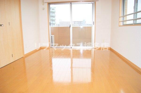居室(※写真と異なる場合は現状優先。)