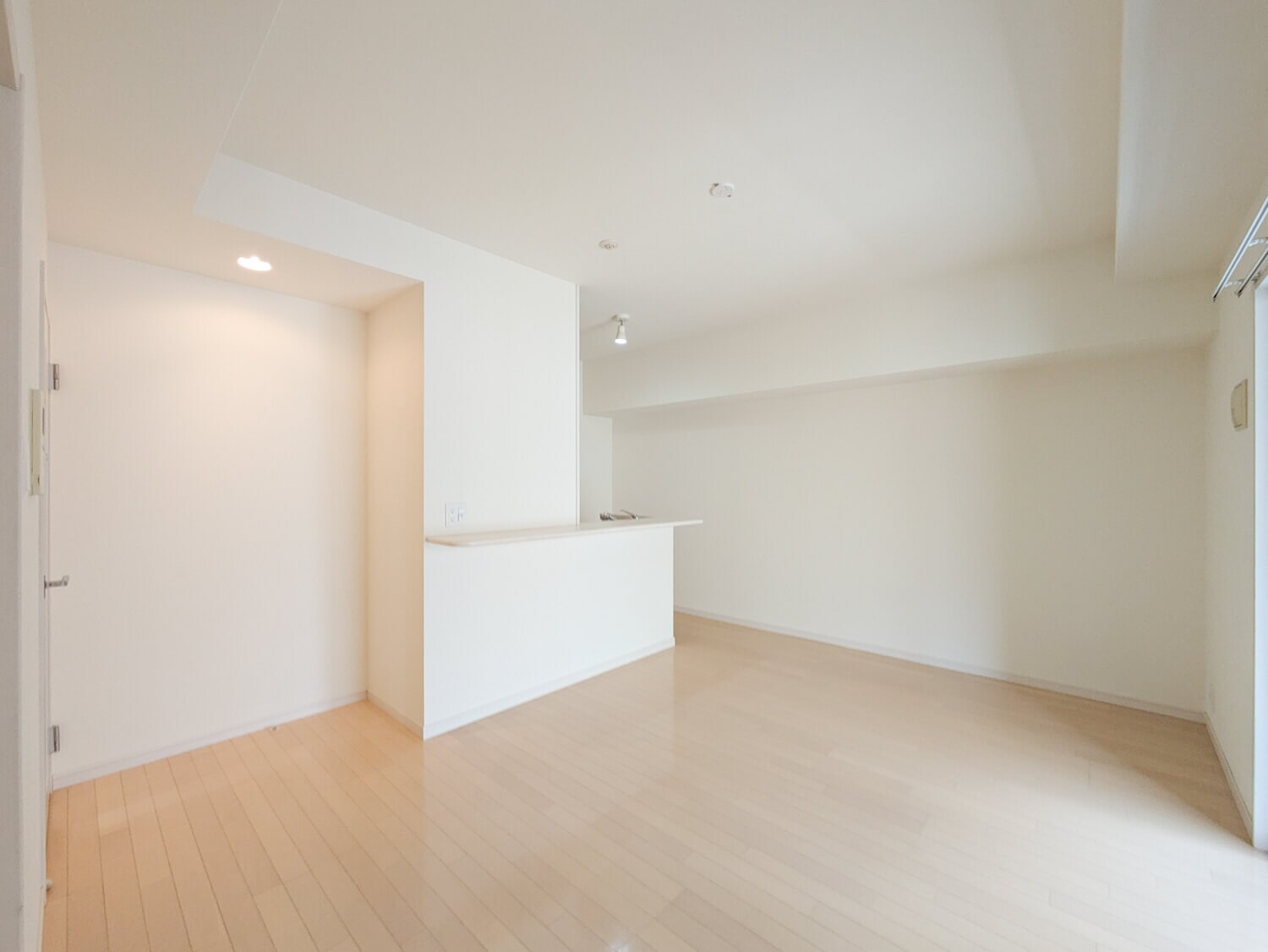 物件内観写真5　(室内イメージ)