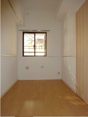 物件内観写真7　(収納たっぷり)