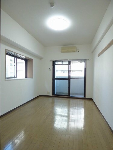 物件内観写真5　(※写真と異なる場合は現状優先。)