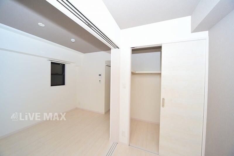 物件内観写真14　(※別号室参考写真)