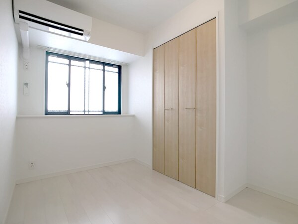居室(広いお部屋でゆっくりと過ごせます)