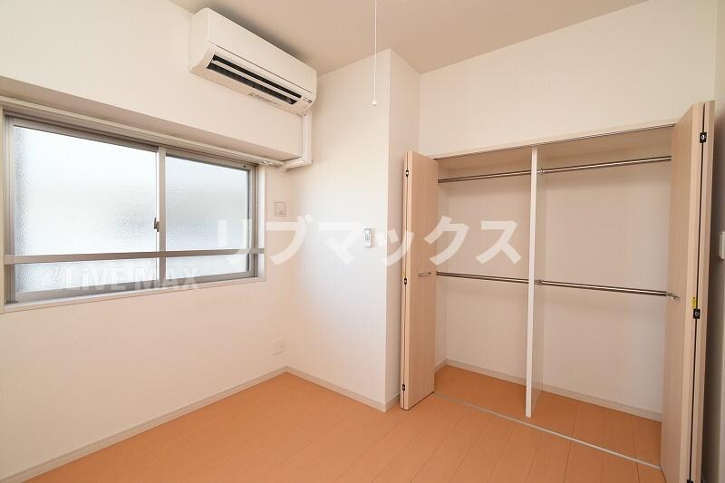 物件内観写真16　(大きなものも収納できそうです)