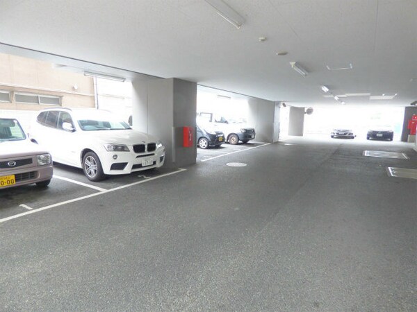 駐車場(敷地内駐車場)