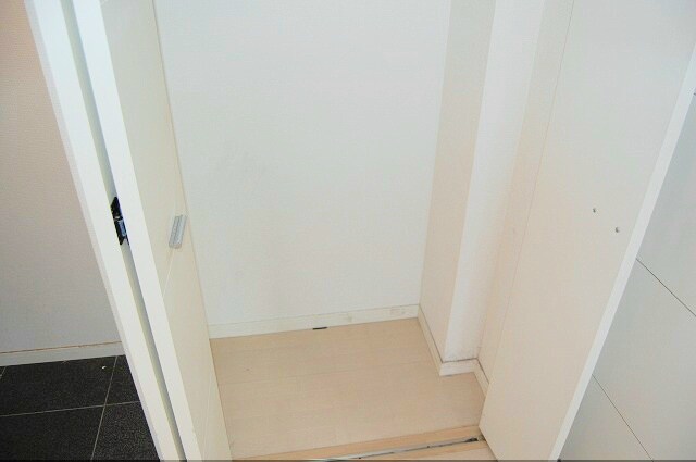 物件内観写真23　(クローゼット付き)