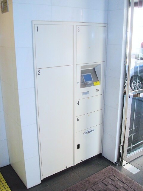 物件内観写真19　(宅配ボックス)