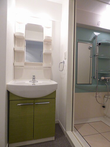 物件内観写真10　(お洒落な洗面化粧台☆)