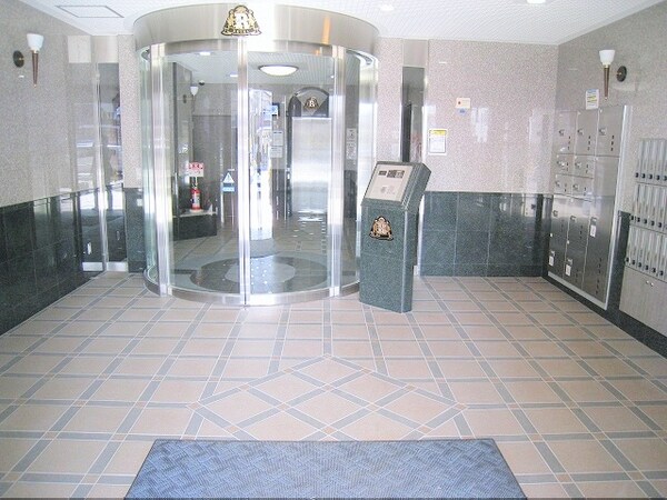 ロビー・ラウンジ