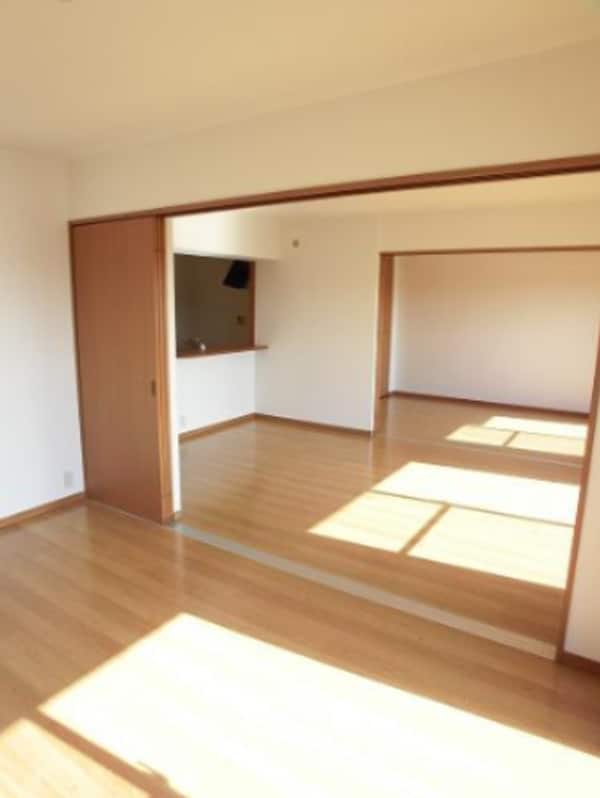 寝室(※別号室参考写真※)