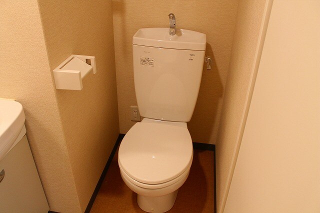 物件内観写真14　(綺麗なトイレです☆)