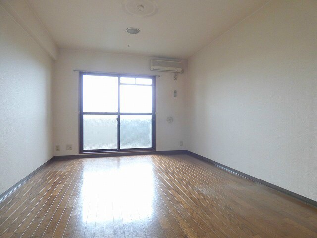 物件内観写真15　(エアコン付きで快※写真と異なる場合は現状優先。)