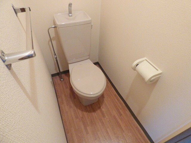 物件内観写真18　(※写真と異なる場合は現状優先。)