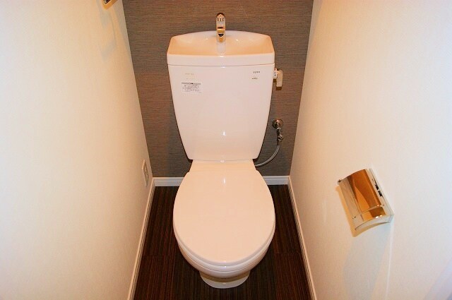 物件内観写真11　(トイレ)