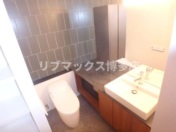 トイレ(※別号室参考写真※)