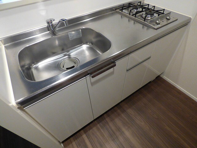 物件内観写真10　(カウンターシステムキッチンです☆)