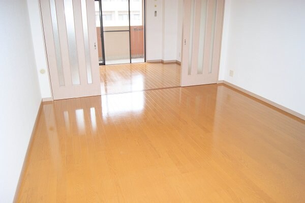 物件内観写真12　(リビング)