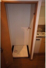 物件内観写真14　(室内パン)