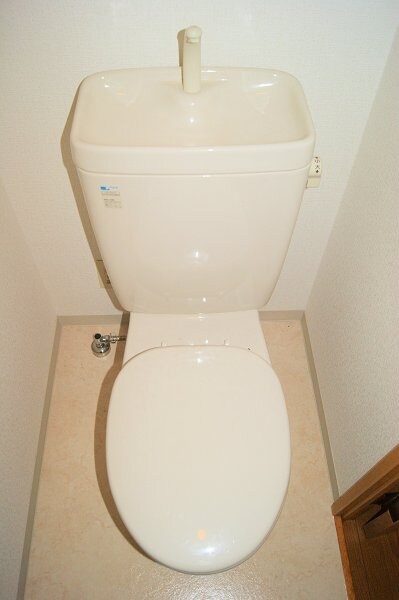 物件内観写真10　(トイレ)