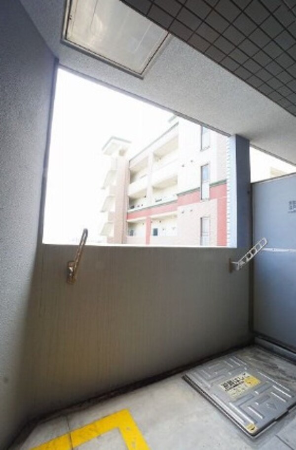 バルコニー(※別号室参考写真※)