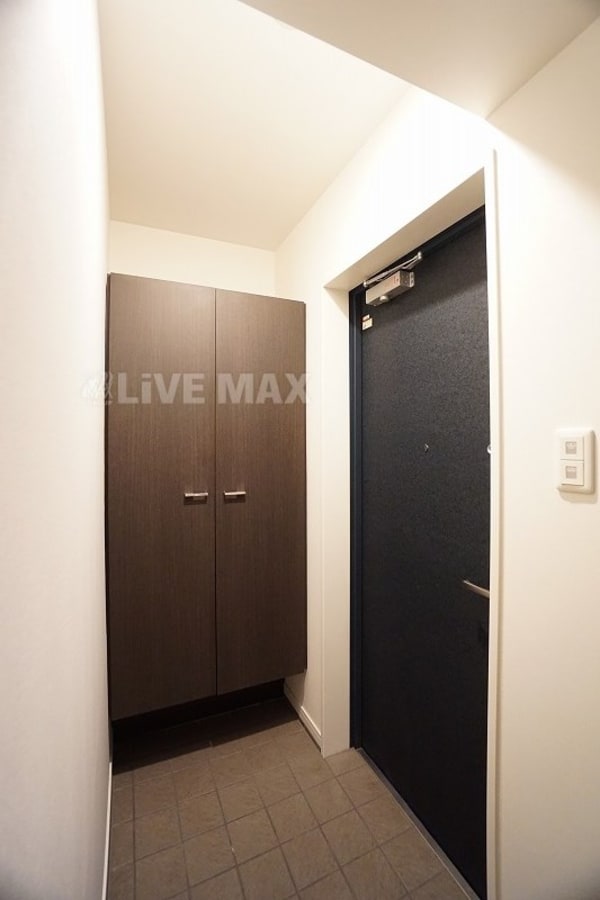 玄関(※写真と異なる場合は現状優先)