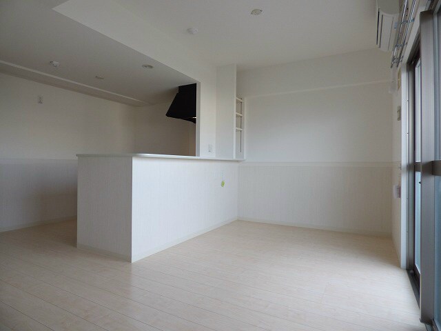 物件内観写真3　(同シリーズ別物件写真)