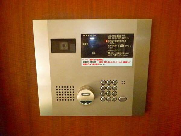 セキュリティ(安心のオートロック付き)