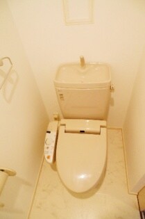 物件内観写真12　(嬉しいウォシュレット付きトイレ☆)