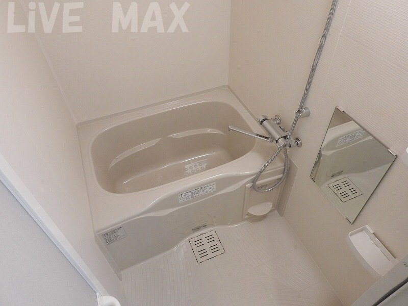 物件内観写真6　(※別室参考写真)