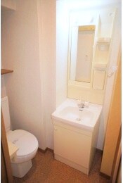 物件内観写真8　(洗面台)