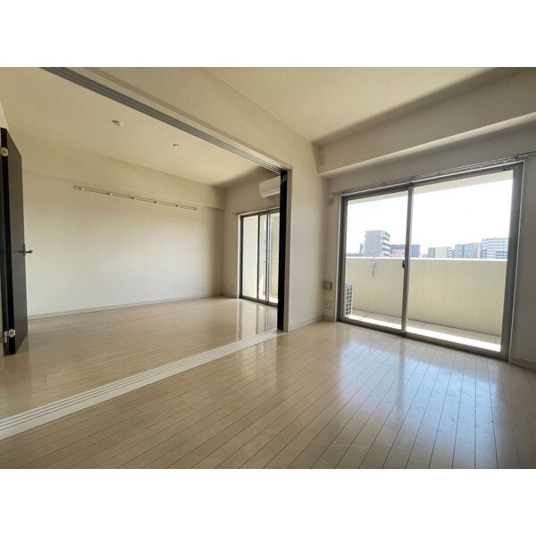 物件内観写真6　(※別号室参考写真)