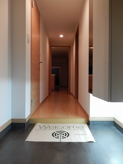 物件内観写真5　(玄関！)