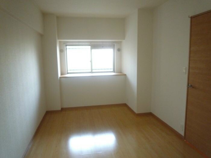 物件内観写真8　(洋室！)