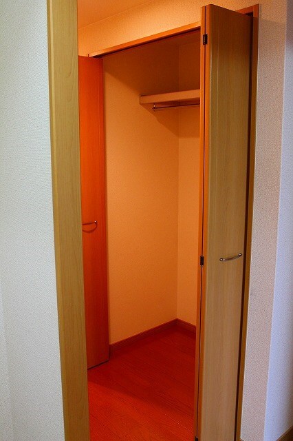 物件内観写真13　(※別号室参考写真)