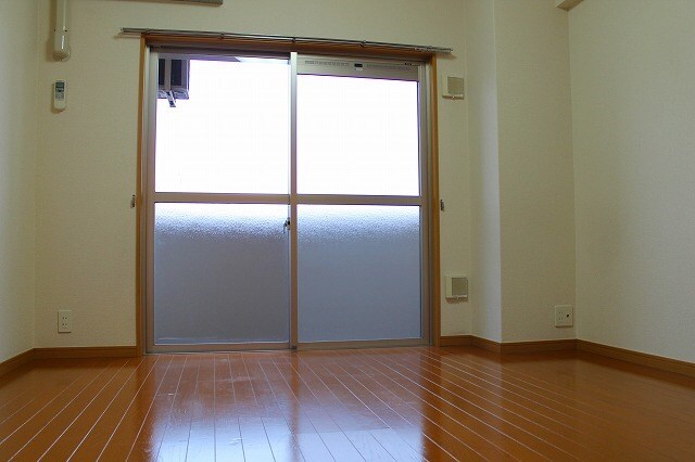 物件内観写真7　(※別号室参考写真)