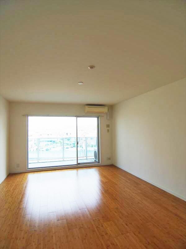 物件内観写真9　(※別号室参考写真※)