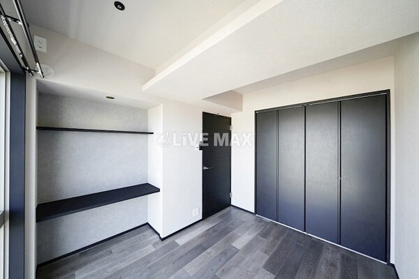 寝室(※別号室参考写真)