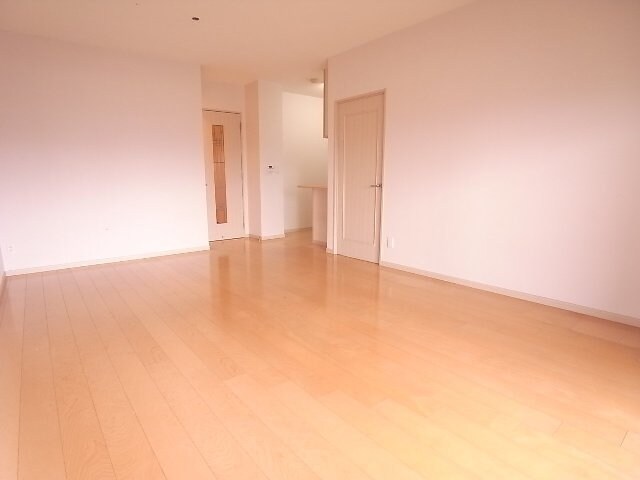 物件内観写真9　(※別号室参考写真)