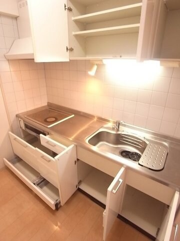 物件内観写真10　(※別号室参考写真)