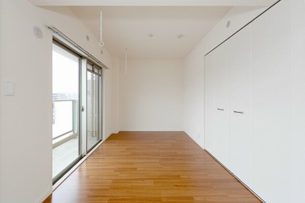 寝室(※写真と異なる場合は現状優先)