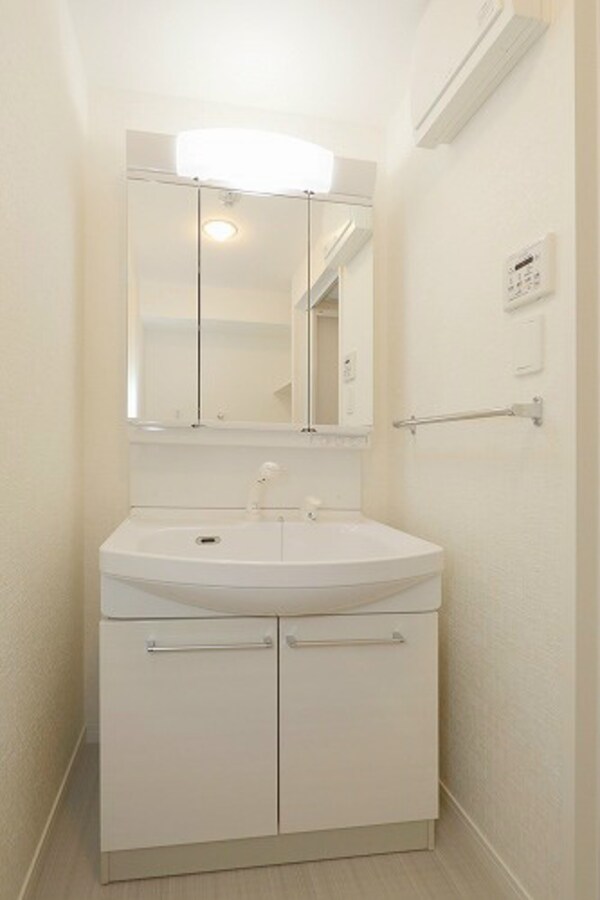 洗面・脱衣所(※写真と異なる場合は現状優先)