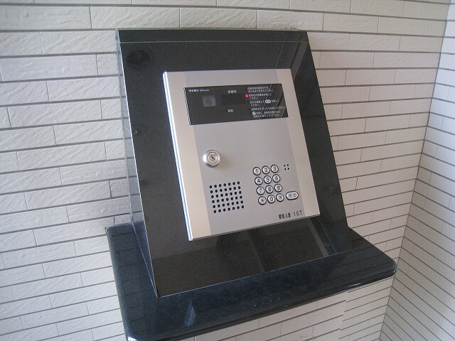 物件内観写真13　(オートロックなので安全★)