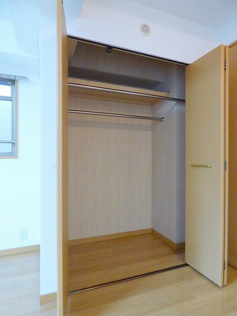 物件内観写真12　(※写真と異なる場合は現状優先。)