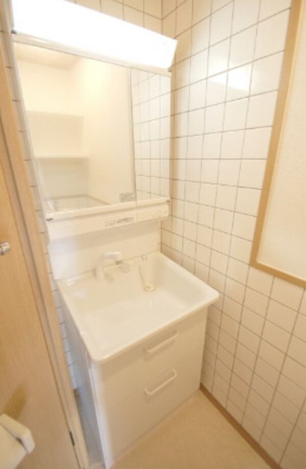 洗面・脱衣所(※別号室参考写真※)