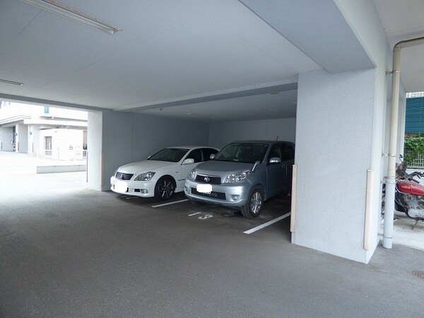 駐車場(敷地内駐車場)