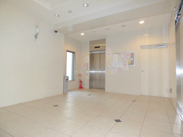 物件内観写真20　(綺麗なロビー)