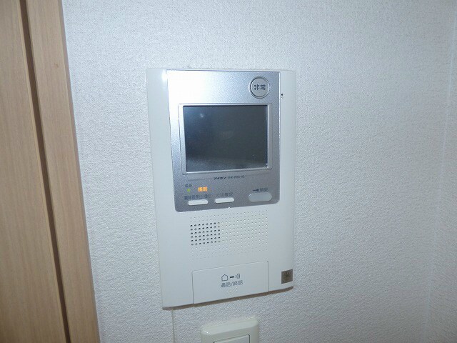 物件内観写真14　(モニターフォン付きで女性の方でも安心です☆)