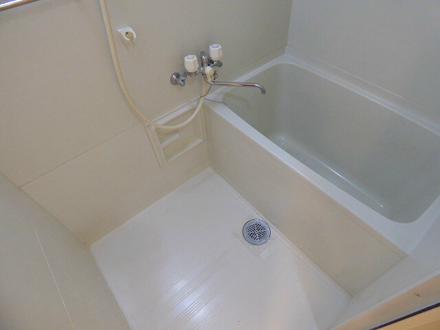 物件内観写真8　(一日の疲れを癒すバスルームです★※写真と異なる場合は現状優先)